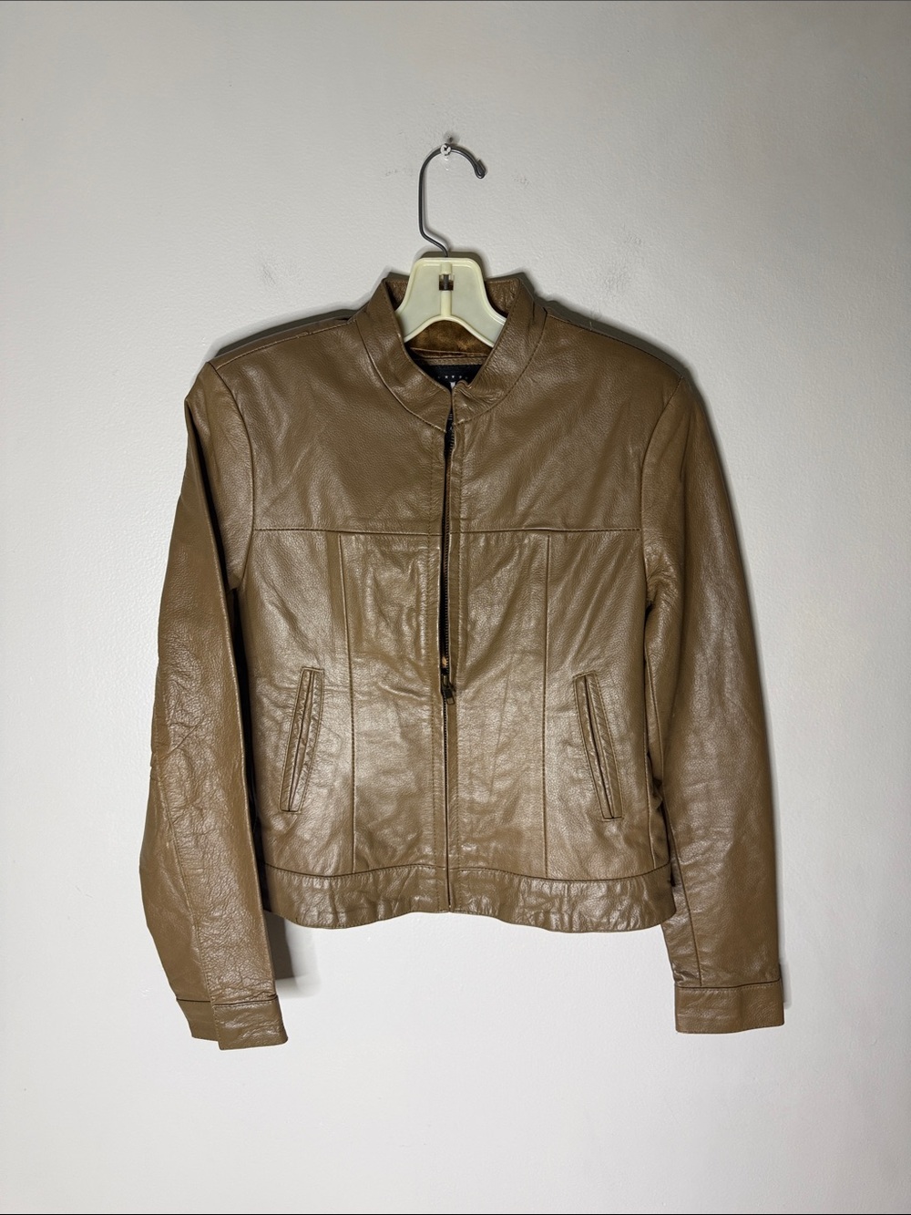 Leather King Classic Women’s Tan Leather Zip Jacket Small